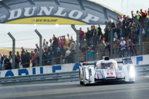 UPDATE 24 uur van Le Mans; Audi R18 e-tron quattro #1 ver teruggevallen door problemen